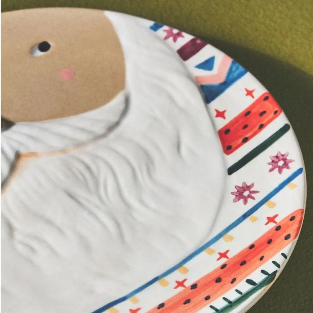 Fotini Tikkou Mrs Claus plate